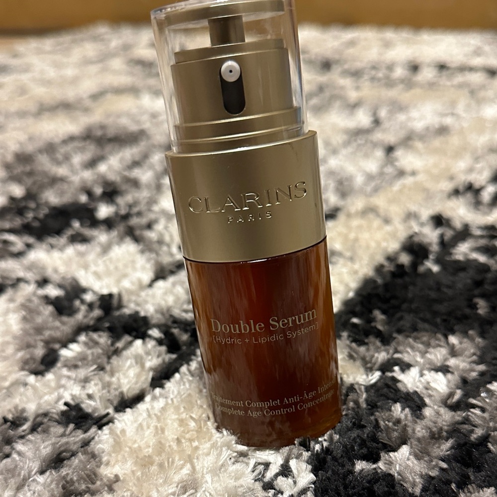 Clarins Double Serum in Gold and Amber Bottle
